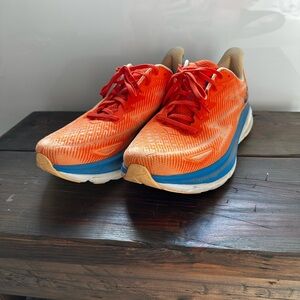 Hoka Men’s Clifton 9 - vibrant orange coastal blue US 11